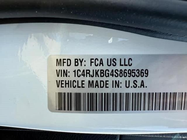 Photo of 2025 Bright White Clearcoat Jeep Grand Cherokee L