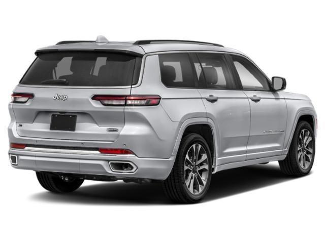 Photo of 2021 Silver Zynith Jeep Grand Cherokee L