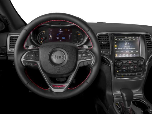 Photo of 2017 Redline 2 Coat Pearl Jeep Grand Cherokee