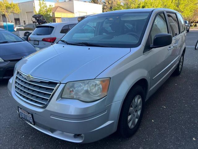 2010 Chrysler Town & Country