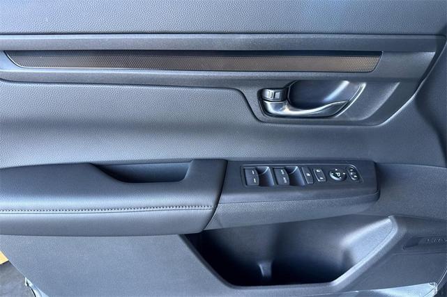 Photo of 2026 Solar Silver Metallic Honda CR-V
