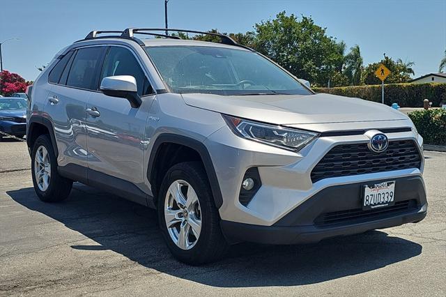 Photo of 2021 Silver Sky Metallic Toyota RAV4 Hybrid