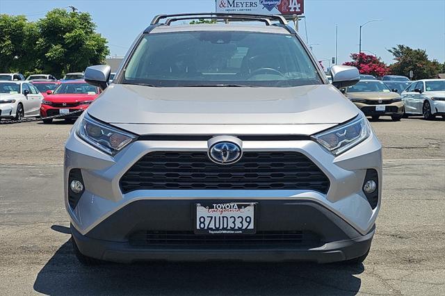 Photo of 2021 Silver Sky Metallic Toyota RAV4 Hybrid