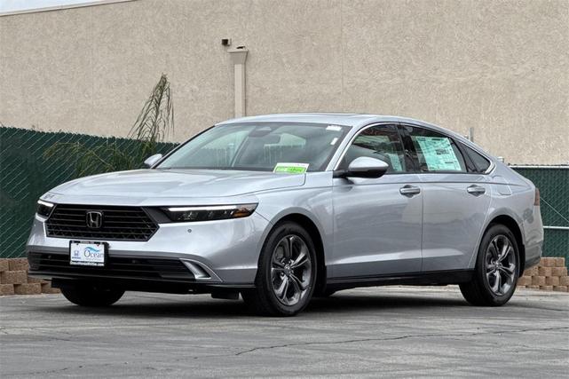 Photo of 2025 Solar Silver Metallic Honda Accord Hybrid