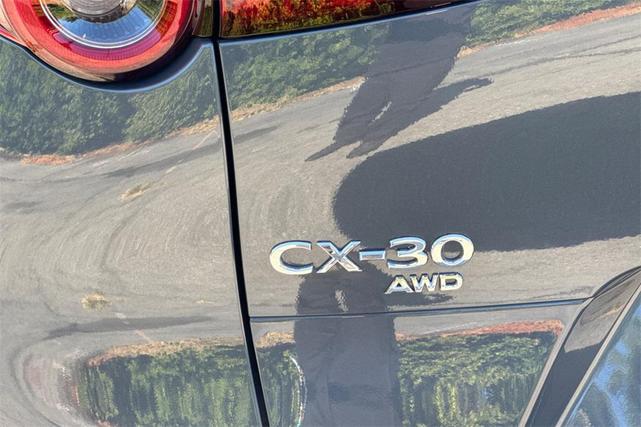 Photo of 2025 Gray Metallic Mazda CX-30