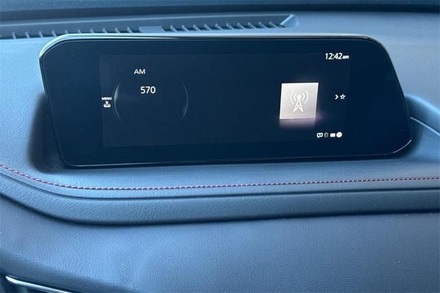 Photo of 2025 Gray Metallic Mazda CX-30