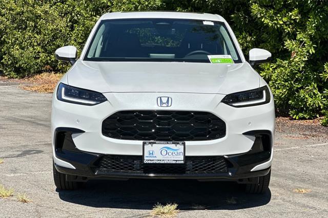 Photo of 2026 Platinum White Pearl Honda HR-V