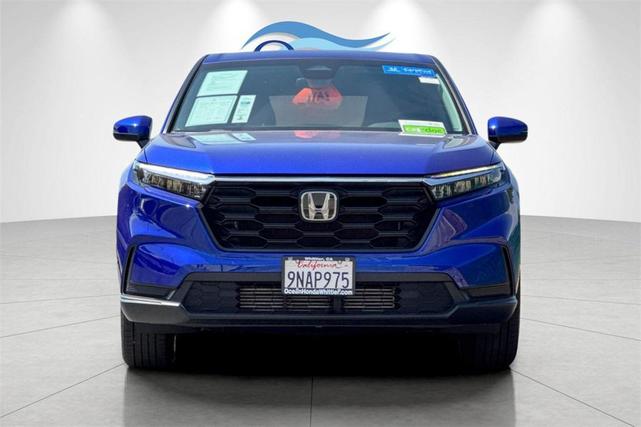 Photo of 2025 Still Night Pearl Honda CR-V