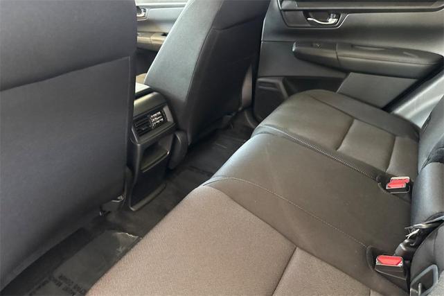 Photo of 2025 Still Night Pearl Honda CR-V