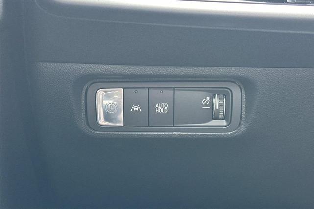 Photo of 2025 Mercury Silver Metallic Honda Prologue