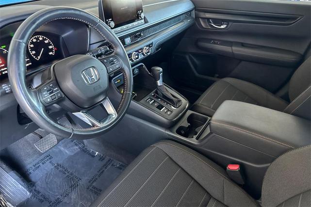 Photo of 2024 Crystal Black Pearl Honda CR-V Hybrid