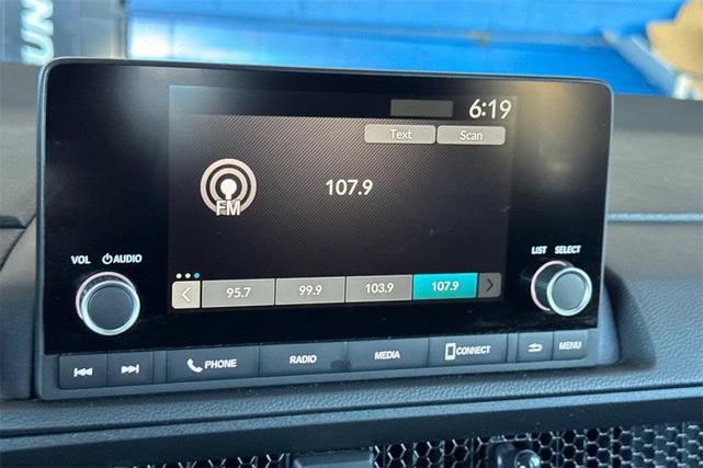 Photo of 2024 Crystal Black Pearl Honda CR-V Hybrid