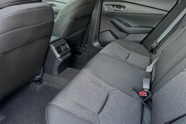 Photo of 2025 Crystal Black Pearl Honda Accord