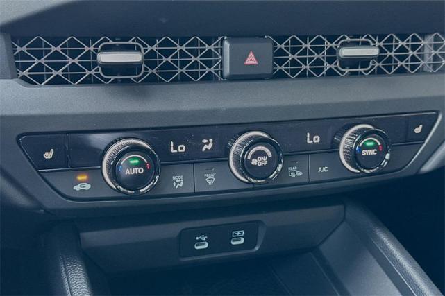 Photo of 2025 Crystal Black Pearl Honda Accord