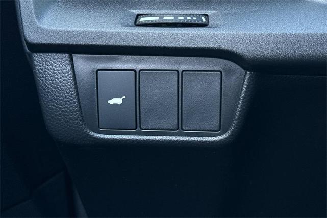 Photo of 2026 Crystal Black Pearl Honda CR-V Hybrid