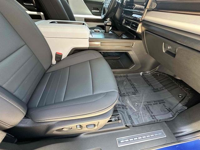 Photo of 2024 Supernova Metallic (Dark Blue) GMC HUMMER EV SUV