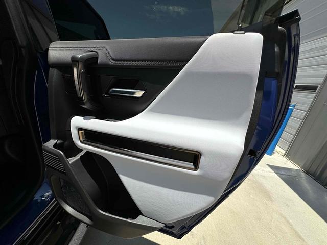 Photo of 2024 Supernova Metallic (Dark Blue) GMC HUMMER EV SUV