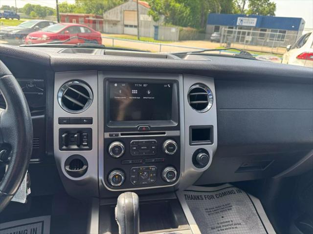 Photo of 2017 Ingot Silver Ford Expedition