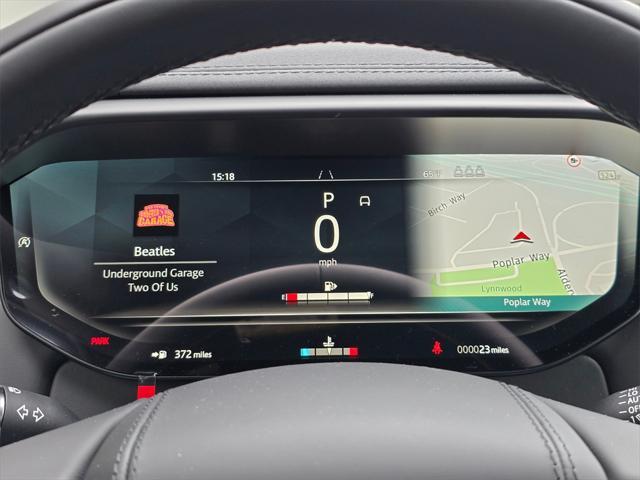 Photo of 2025 Green Land Rover Range Rover Sport