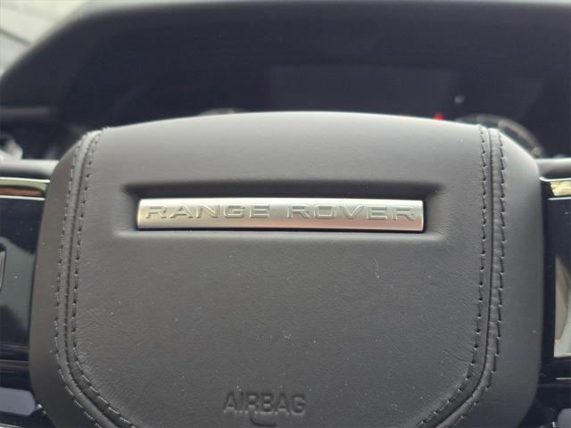 Photo of 2026 Varesine Blue Metallic Land Rover Range Rover Velar