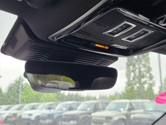 Photo of 2026 Varesine Blue Metallic Land Rover Range Rover Velar