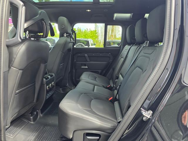 Photo of 2025 Santorini Black Land Rover Defender