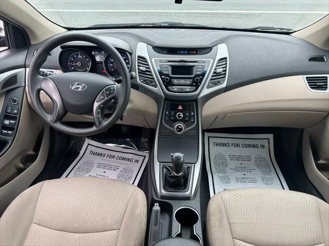 Photo of 2014 Phantom Black Hyundai ELANTRA