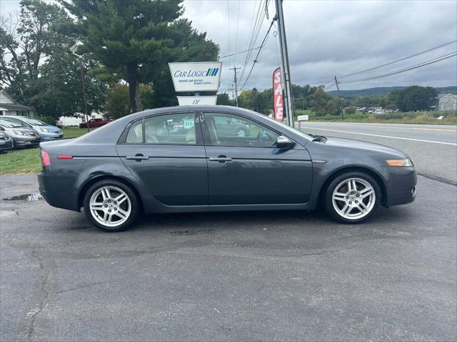 Photo of 2007 Carbon Gray Pearl Acura TL