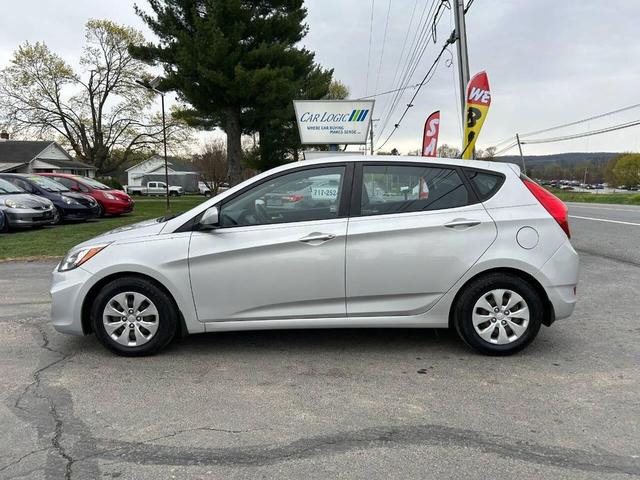 Photo of 2017 Ironman Silver Metallic Hyundai Accent