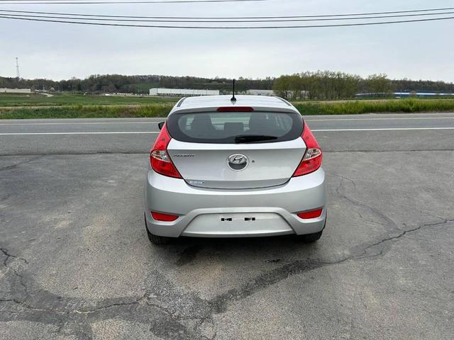 Photo of 2017 Ironman Silver Metallic Hyundai Accent