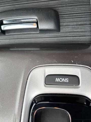 Photo of 2016 Blue Honda Pilot