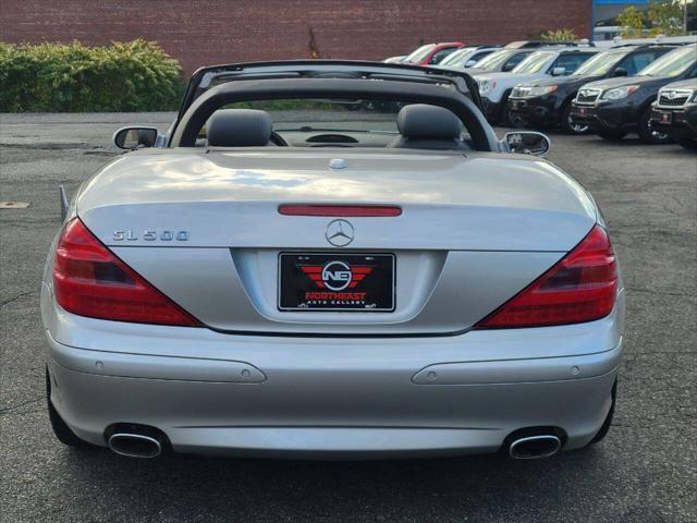 Photo of 2005 Silver Mercedes-Benz SL-Class