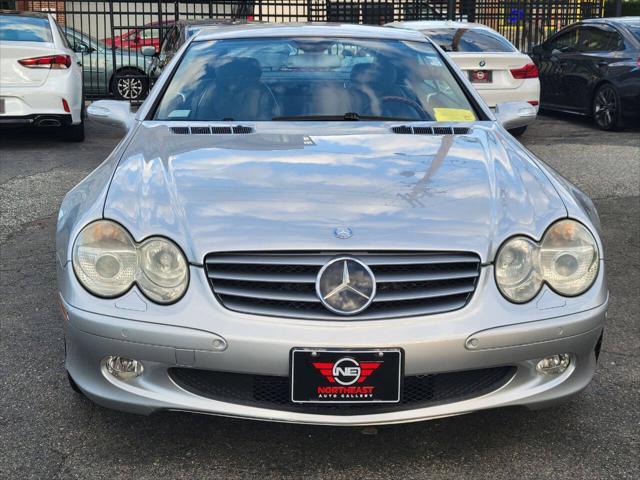 Photo of 2005 Silver Mercedes-Benz SL-Class
