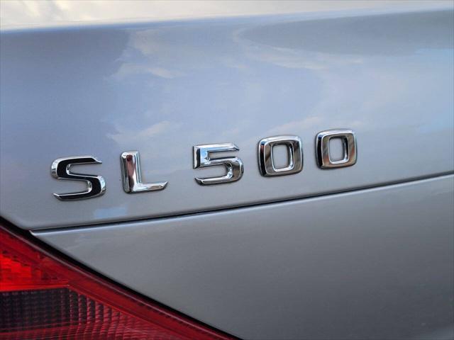 Photo of 2005 Silver Mercedes-Benz SL-Class