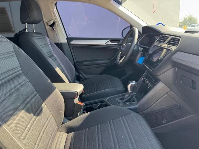 Photo of 2024 Pyrite Silver Metallic Volkswagen Tiguan