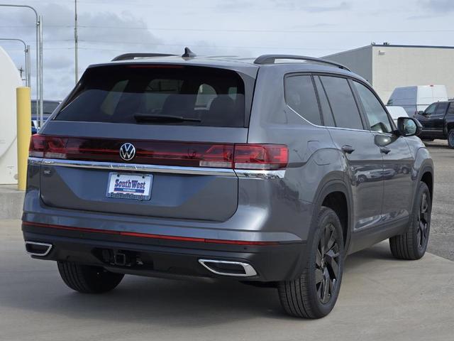 Photo of 2025 Platinum Gray Metallic Volkswagen Atlas