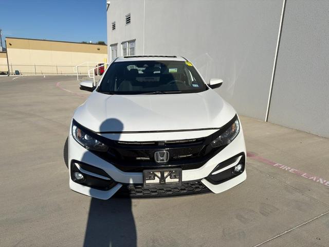 Photo of 2021 Platinum White Pearl Honda Civic