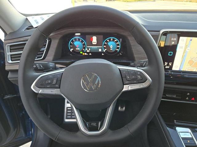 Photo of 2025 Mountain  Lake Blue Volkswagen Atlas