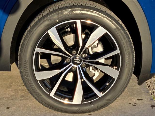 Photo of 2025 Mountain  Lake Blue Volkswagen Atlas