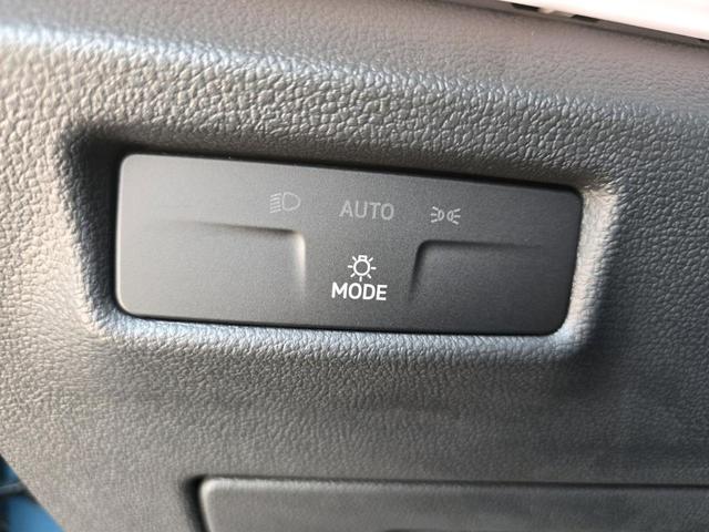 Photo of 2025 Monterey Blue Pearl Volkswagen Tiguan