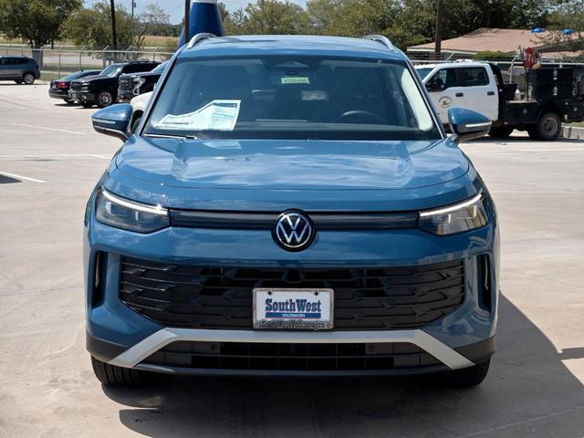 Photo of 2025 Monterey Blue Pearl Volkswagen Tiguan