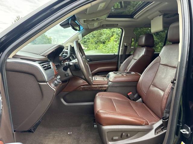 Photo of 2015 Black Chevrolet Tahoe