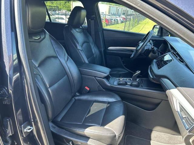 Photo of 2022 Blue Cadillac XT4