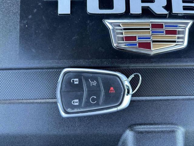 Photo of 2022 Blue Cadillac XT4