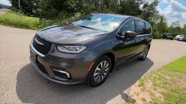 Photo of 2023 Charcoal Chrysler Pacifica Hybrid