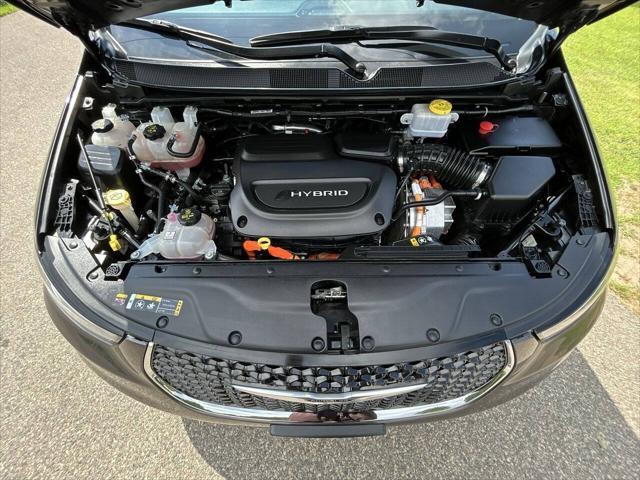 Photo of 2023 Charcoal Chrysler Pacifica Hybrid