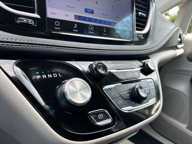 Photo of 2023 Charcoal Chrysler Pacifica Hybrid
