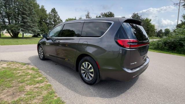 Photo of 2023 Charcoal Chrysler Pacifica Hybrid