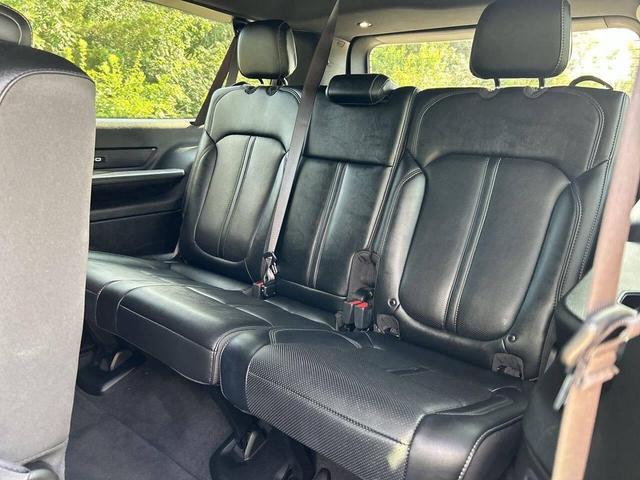 Photo of 2024 Gray Jeep Wagoneer L
