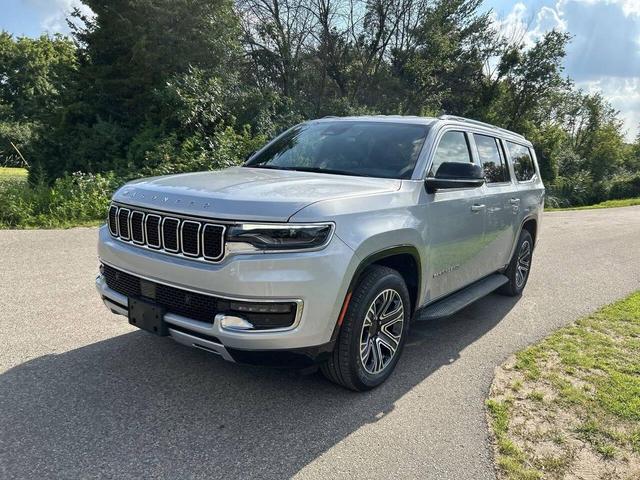 Photo of 2024 Gray Jeep Wagoneer L